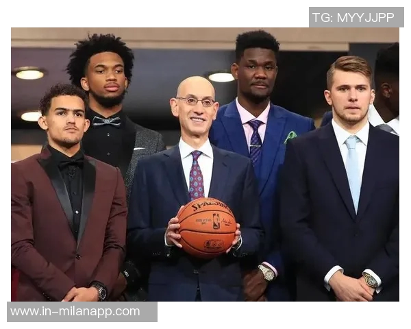 东契奇带队团建活动艾顿分享全明星首次体验感受 东契奇带队团建活动艾顿分享全明星首次体验感受