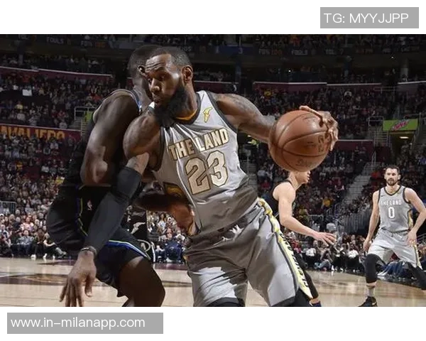 詹姆斯坦言主场战绩不佳令人失望反思原因仍无头绪 詹姆斯坦言主场战绩不佳令人失望反思原因仍无头绪